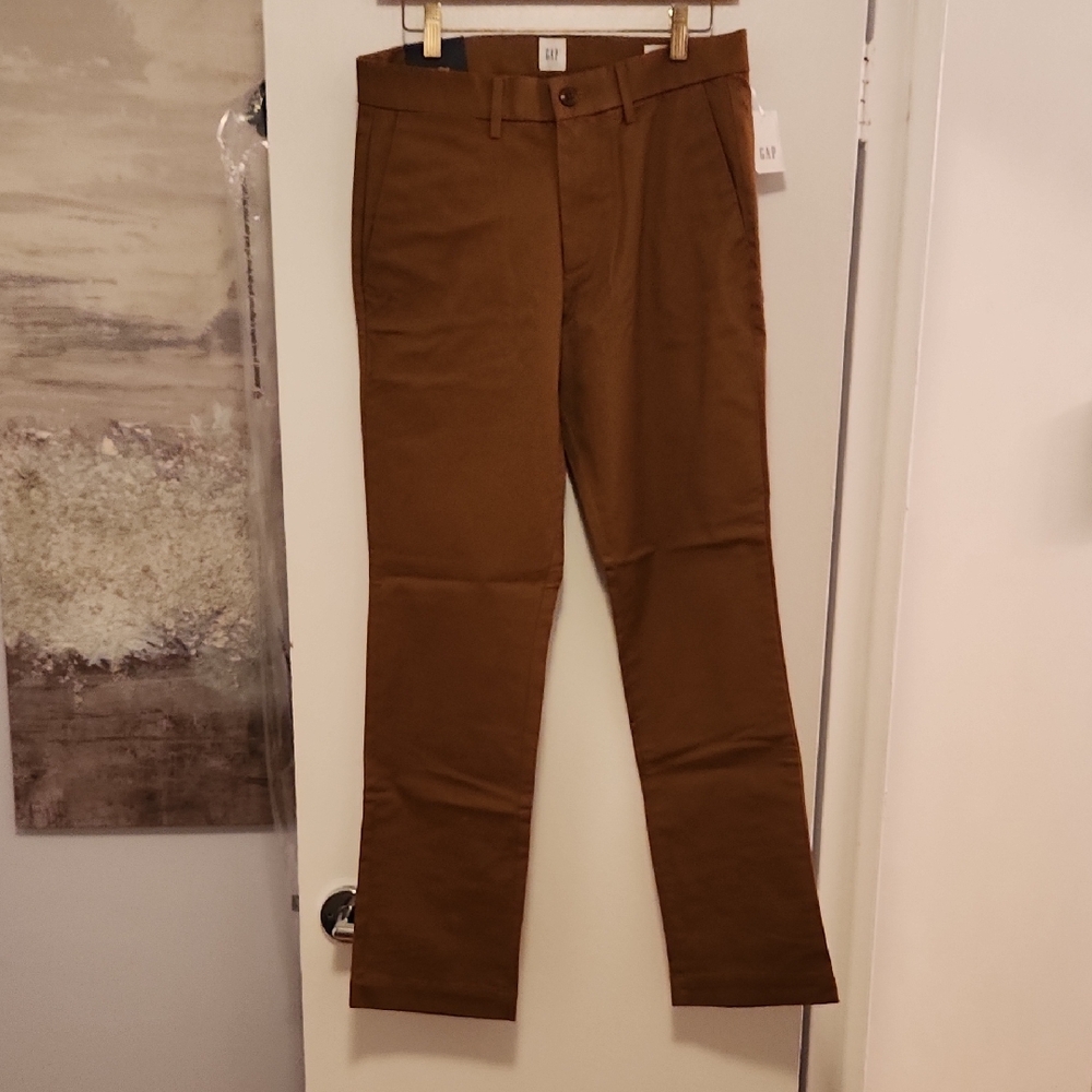 GAP Men's Tan Chinos